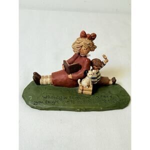 Blossom Bucket Suzi Mother & Child Figurine
